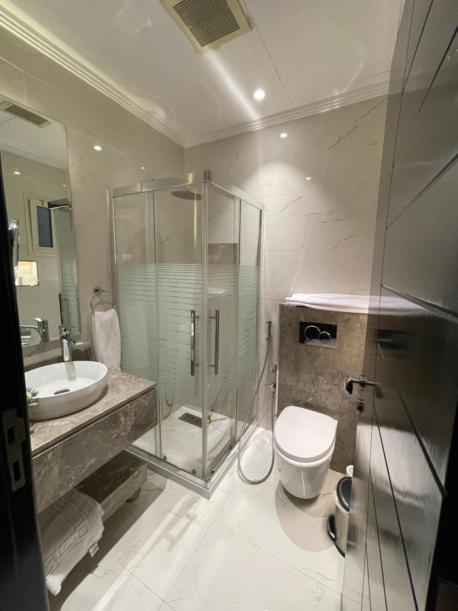 شقق خاصه بطابع حديث وفندقي - تسجيل ذاتي Private Apartments With Modern Vibes - Self Checkin 리야드 외부 사진