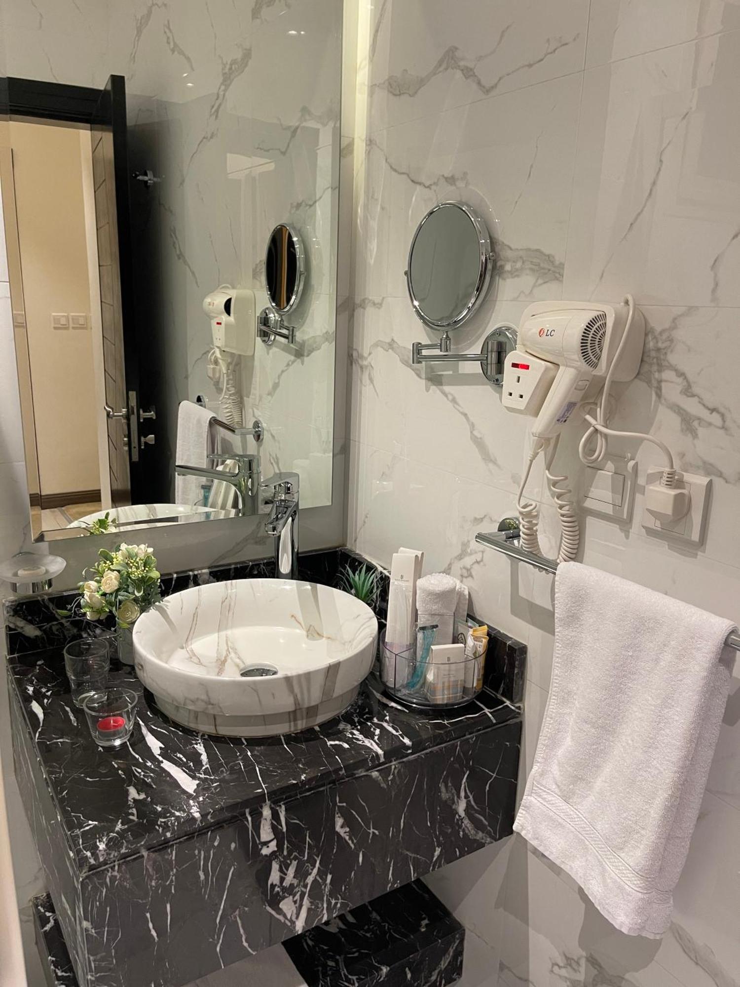 شقق خاصه بطابع حديث وفندقي - تسجيل ذاتي Private Apartments With Modern Vibes - Self Checkin 리야드 외부 사진