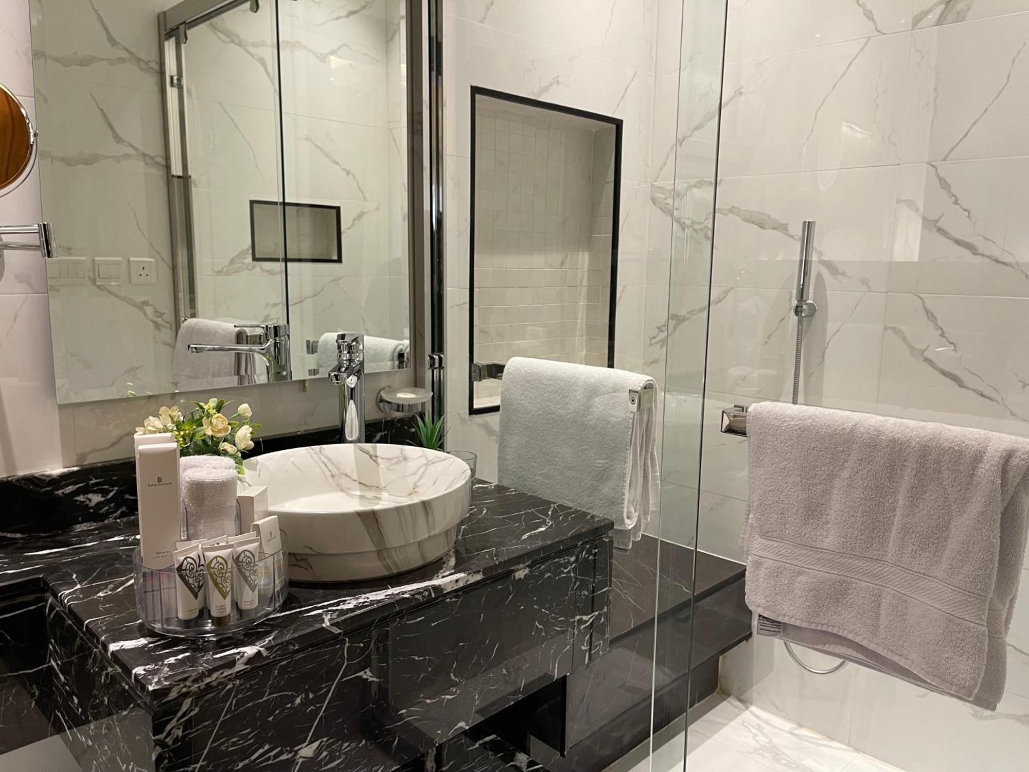 شقق خاصه بطابع حديث وفندقي - تسجيل ذاتي Private Apartments With Modern Vibes - Self Checkin 리야드 외부 사진
